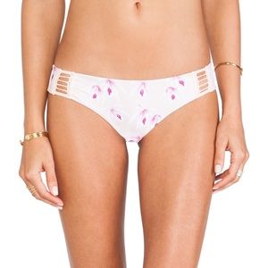 Acacia bottoms in Island Orchid